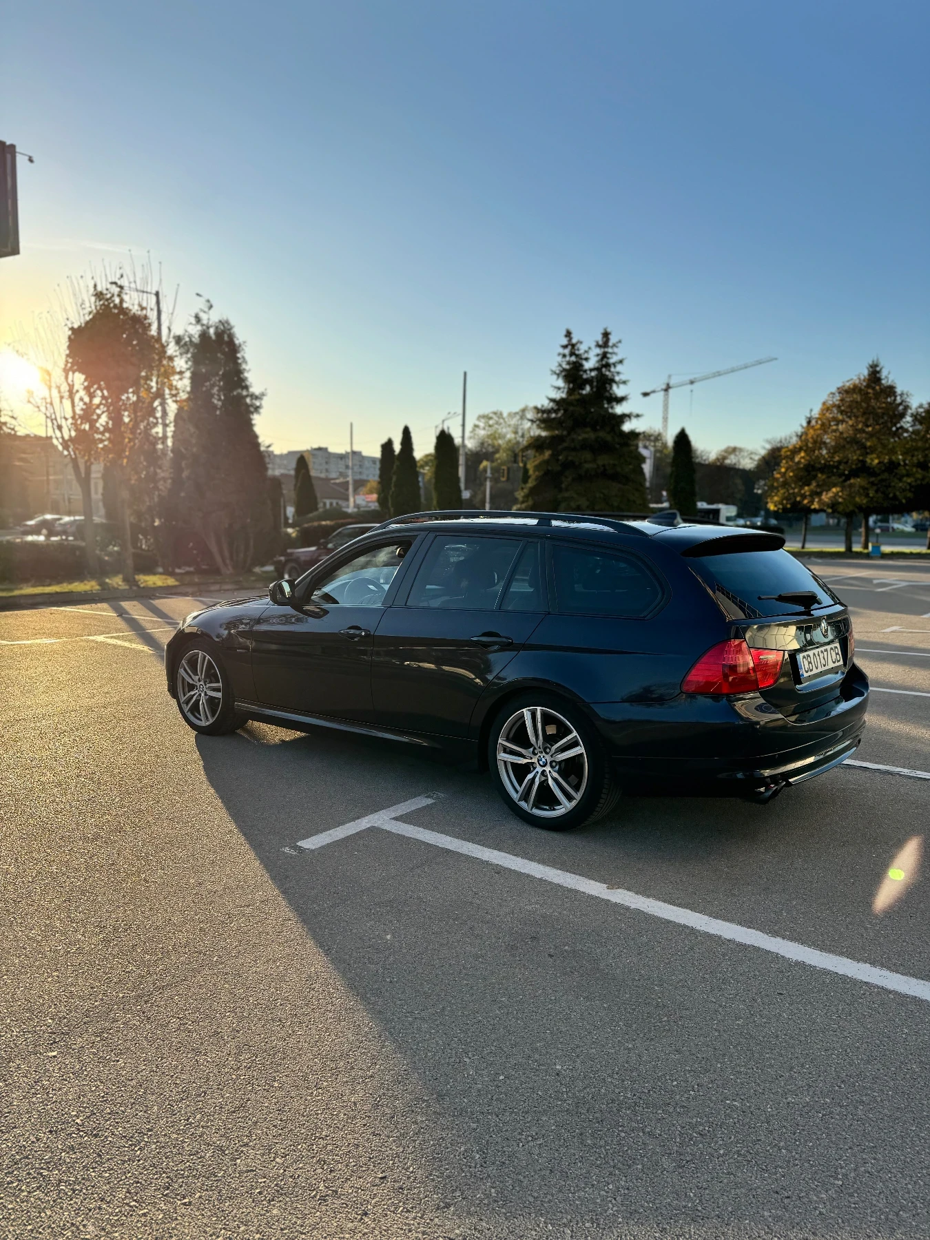 BMW 320, снимка 6 - Автомобили и джипове - 54415818