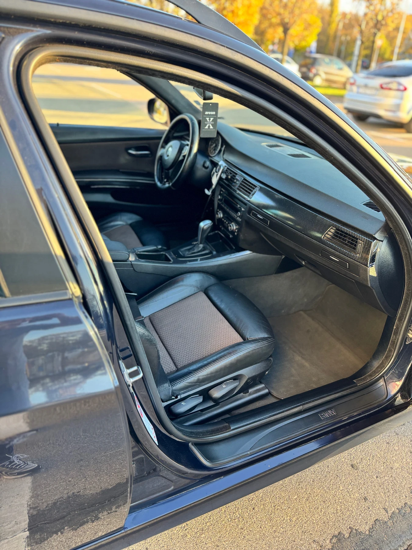 BMW 320, снимка 13 - Автомобили и джипове - 54415818