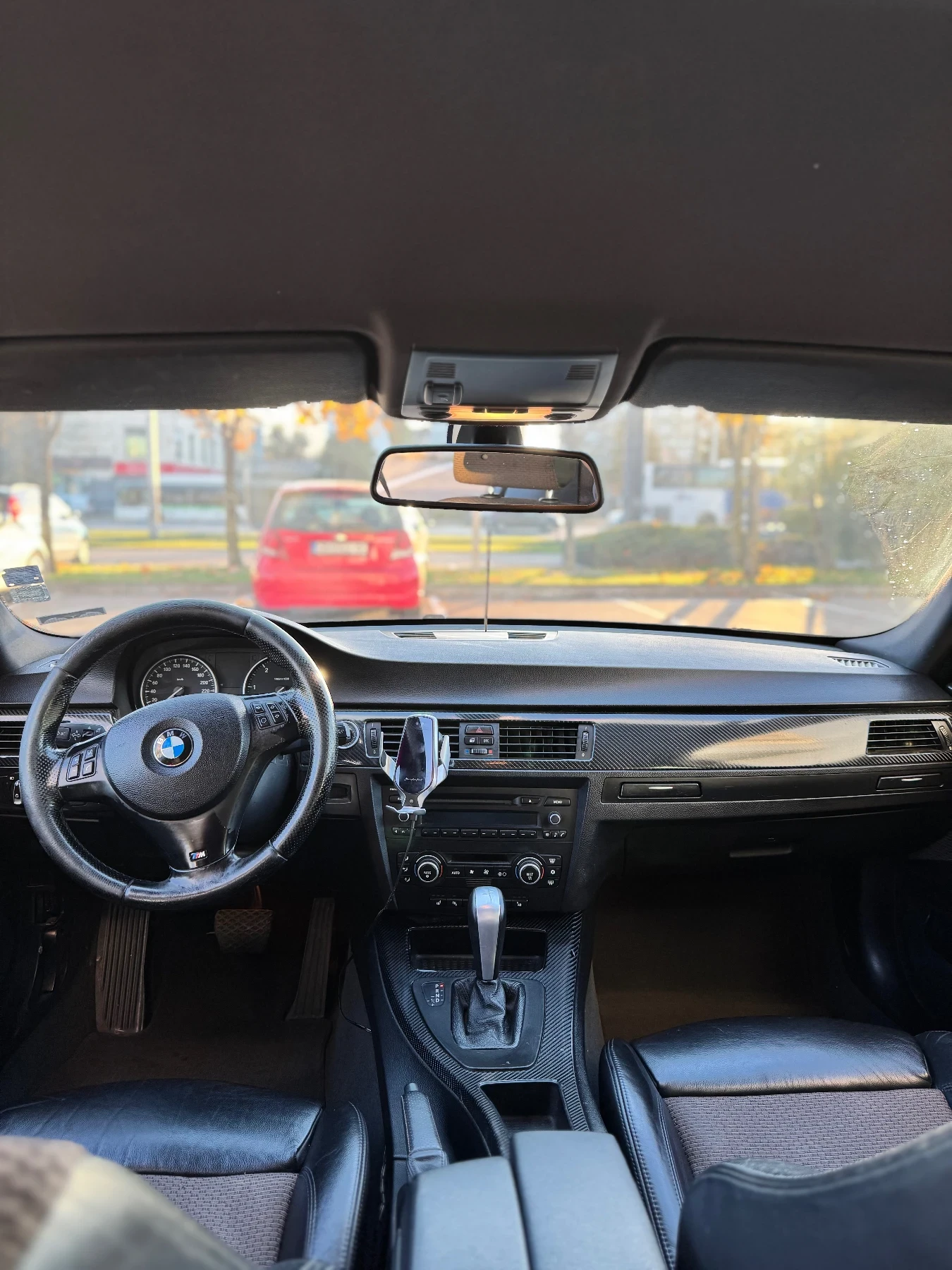 BMW 320, снимка 12 - Автомобили и джипове - 54415818