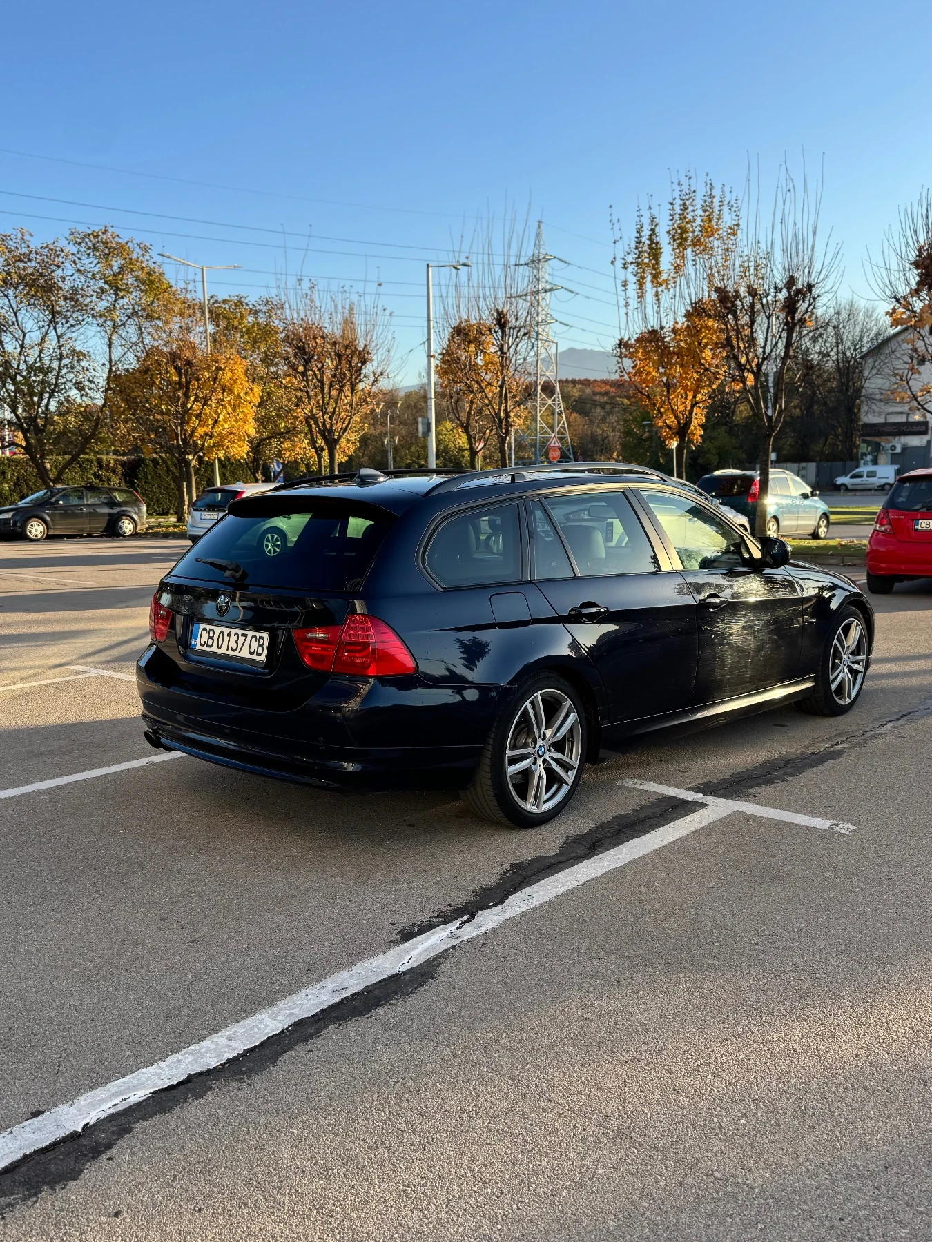 BMW 320, снимка 7 - Автомобили и джипове - 54415818