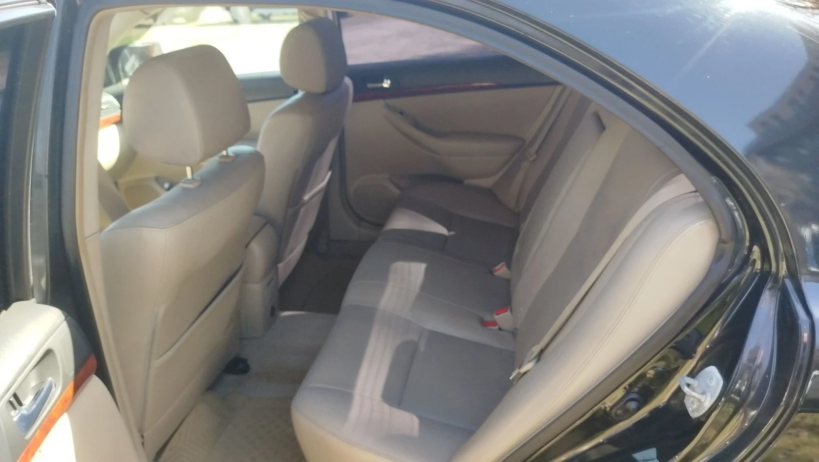 Toyota Avensis Avensis 2.0 D4D 116кс., снимка 9 - Автомобили и джипове - 54725640