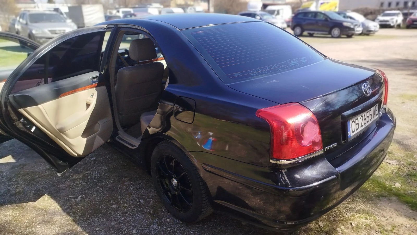 Toyota Avensis Avensis 2.0 D4D 116кс., снимка 8 - Автомобили и джипове - 54725640