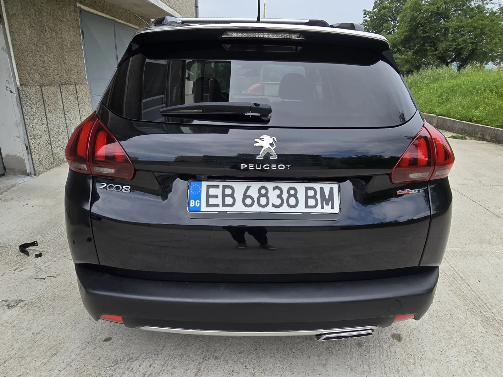 Peugeot 2008 GT Line, снимка 2 - Автомобили и джипове - 54802747