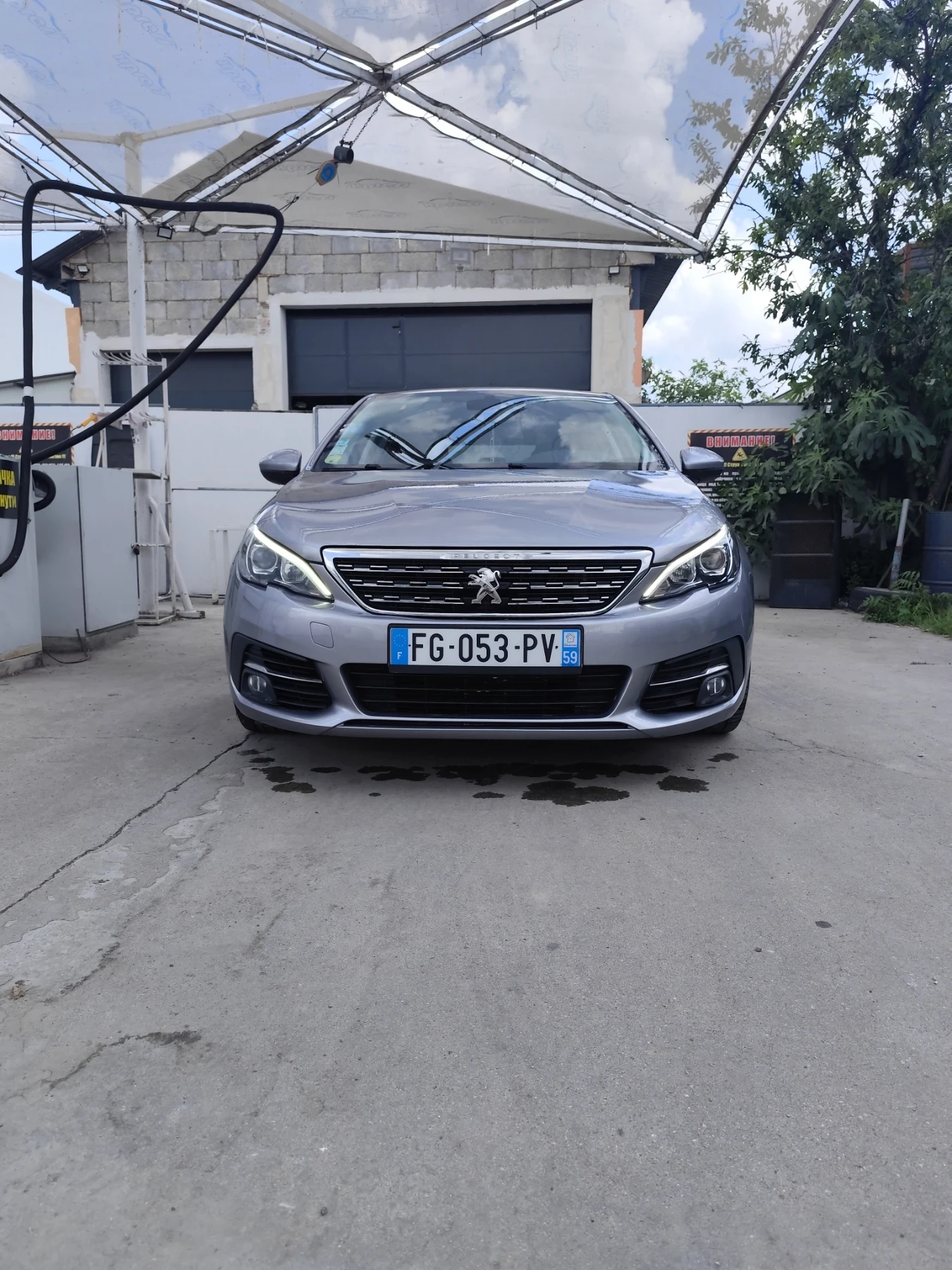 Peugeot 308