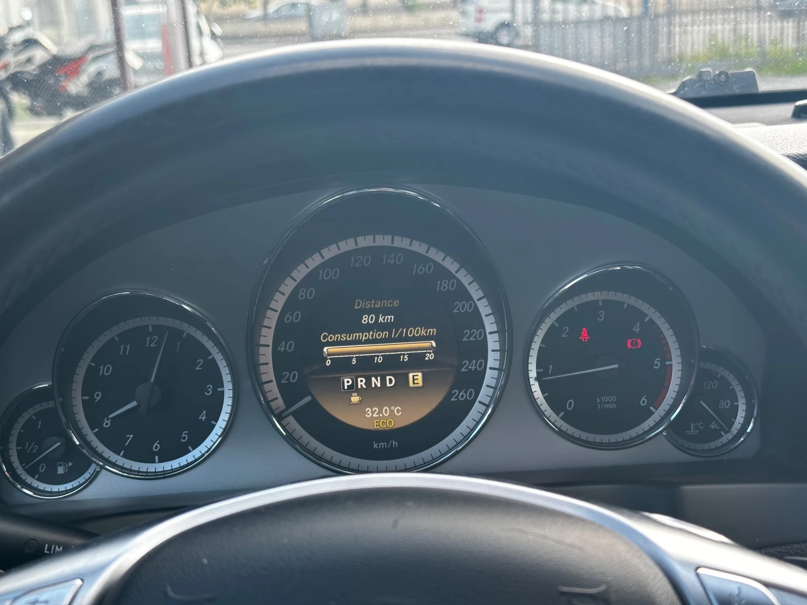 Mercedes-Benz E 220 CDI 170�.� AMG* Face* ���� ���� | Mobile.bg � ����������� 12