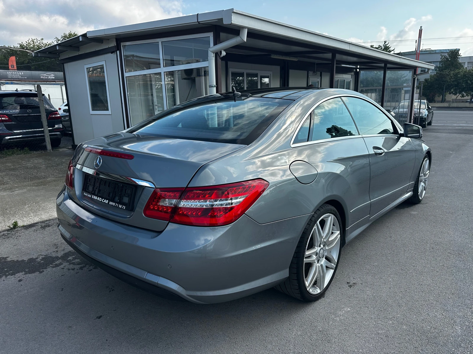 Mercedes-Benz E 220 CDI 170�.� AMG* Face* ���� ���� | Mobile.bg � ����������� 2