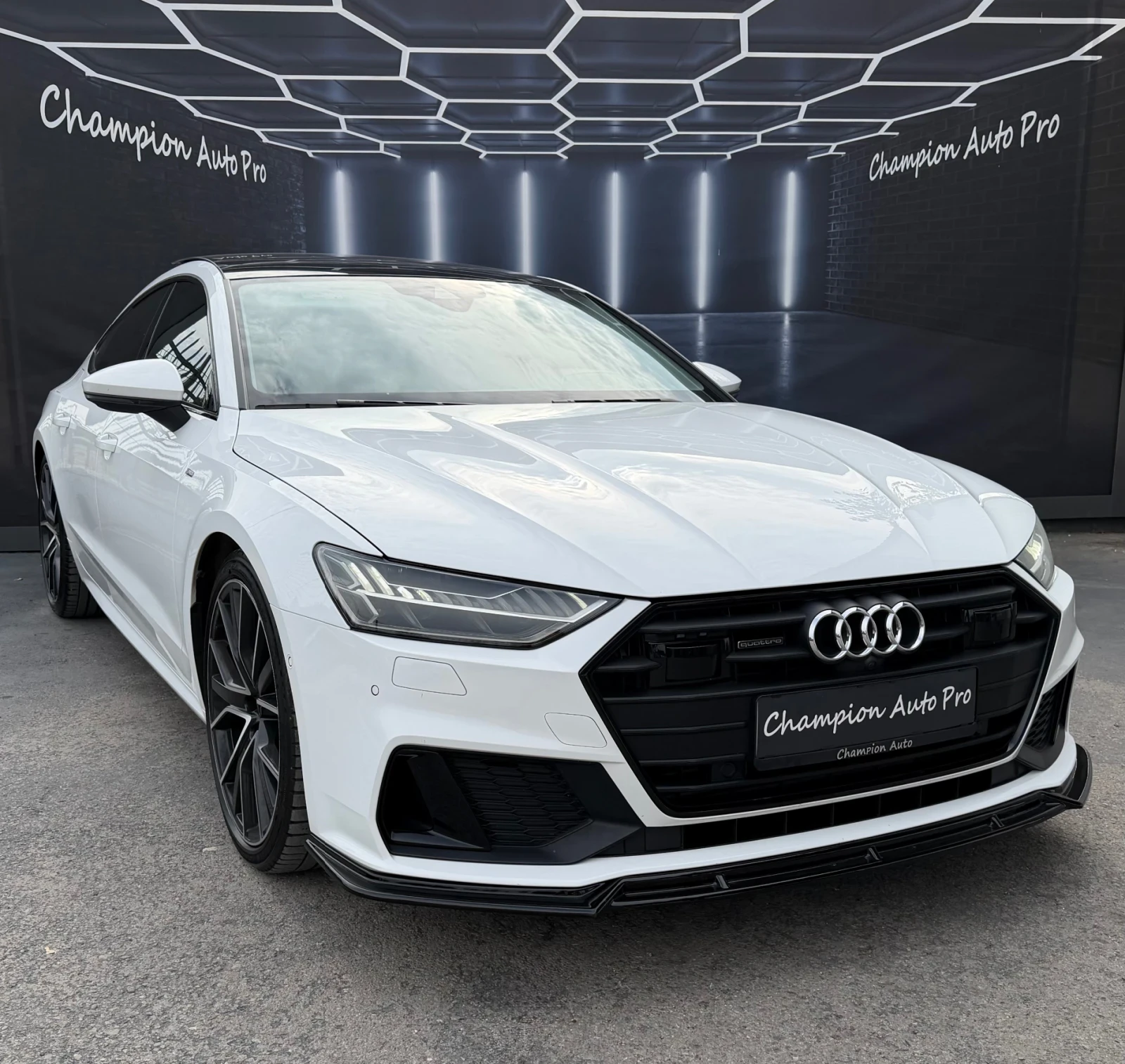 Audi A7 S-Line FULL-108000км., снимка 3 - Автомобили и джипове - 55377627