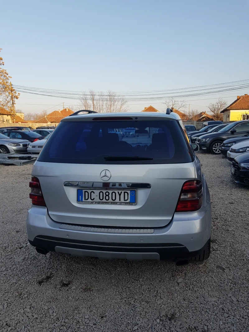 Mercedes-Benz ML 320, снимка 10 - Автомобили и джипове - 48705758