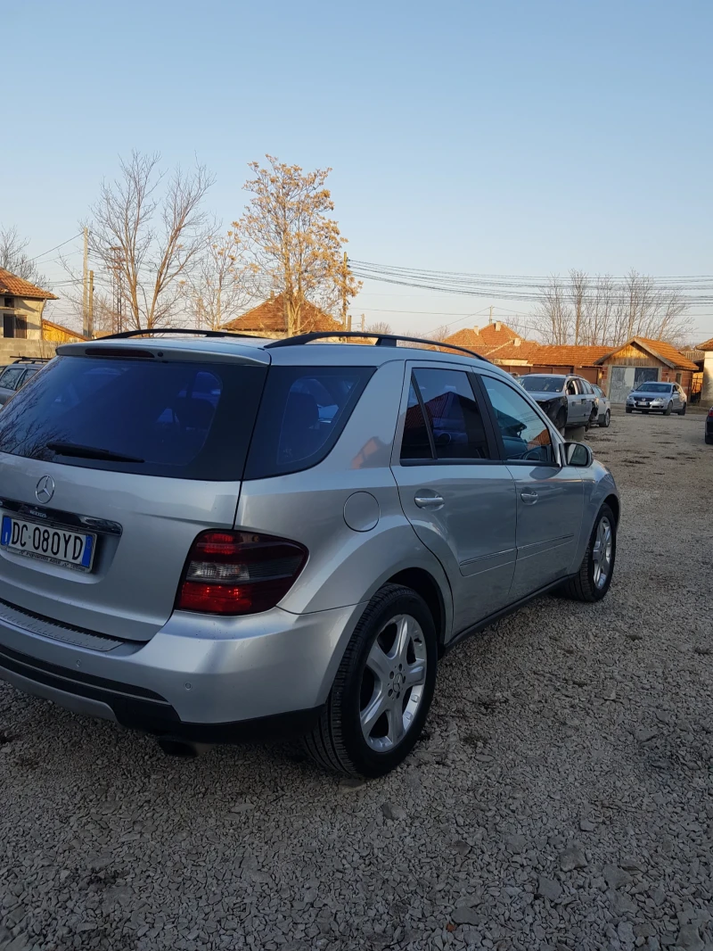 Mercedes-Benz ML 320, снимка 2 - Автомобили и джипове - 48705758