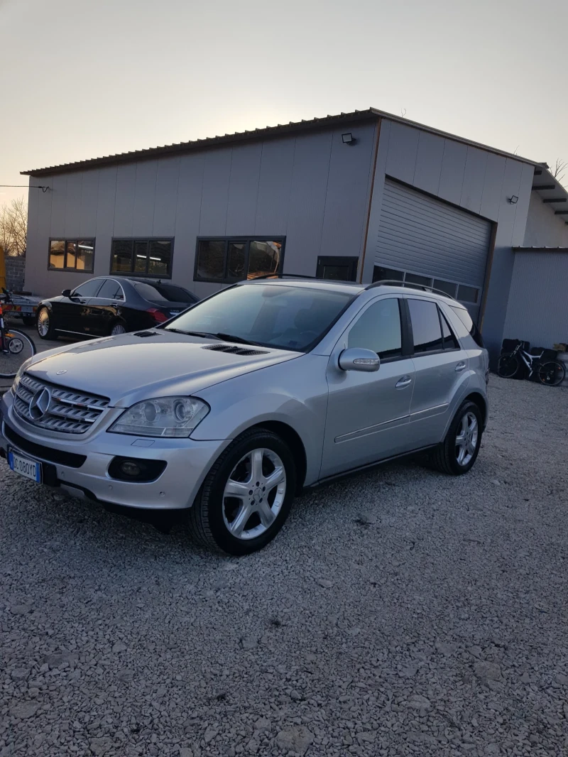 Mercedes-Benz ML 320, снимка 8 - Автомобили и джипове - 48705758