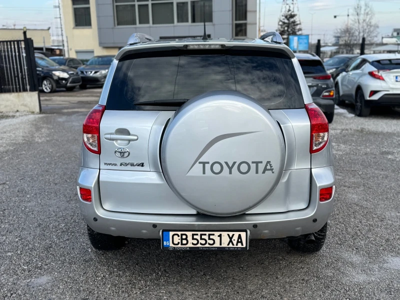 Toyota Rav4 D4D, снимка 6 - Автомобили и джипове - 48968731