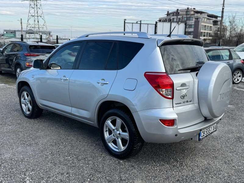 Toyota Rav4 D4D, снимка 7 - Автомобили и джипове - 48968731