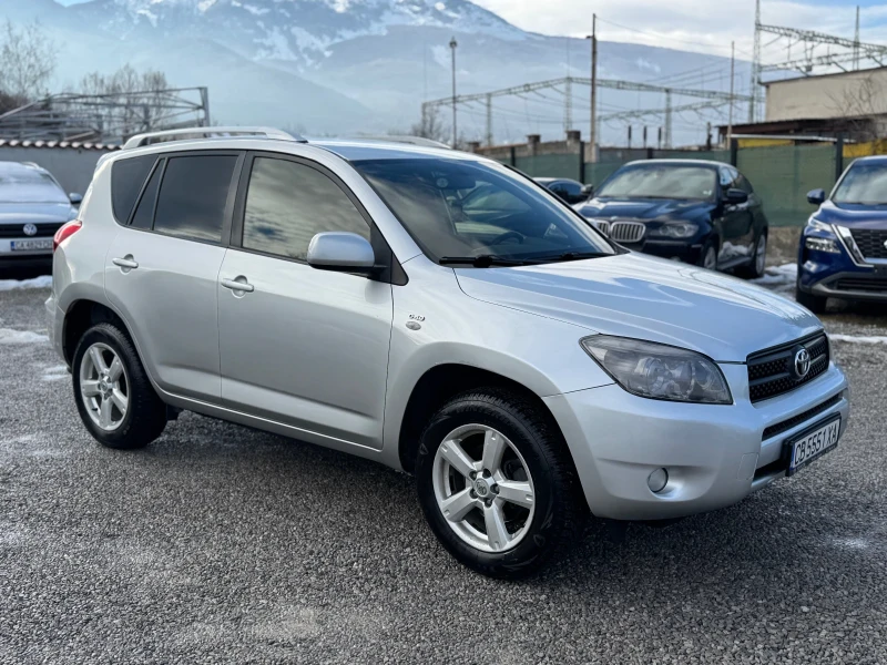 Toyota Rav4 D4D, снимка 3 - Автомобили и джипове - 48968731