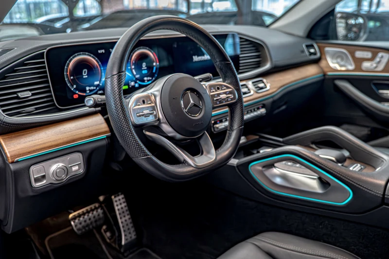 Mercedes-Benz GLE 350 e/AMG/Coupe/4Matic/Burmester/Камера360, снимка 7 - Автомобили и джипове - 50433744