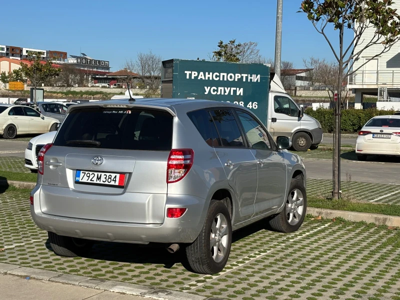 Toyota Rav4, снимка 2 - Автомобили и джипове - 53341381