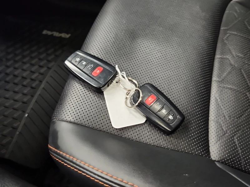 Toyota Rav4 2.5L| CARFAX| PANORAMA| 2 КЛЮЧА| БЕЗ ПЪРВОНАЧАЛНА , снимка 8 - Автомобили и джипове - 53380906