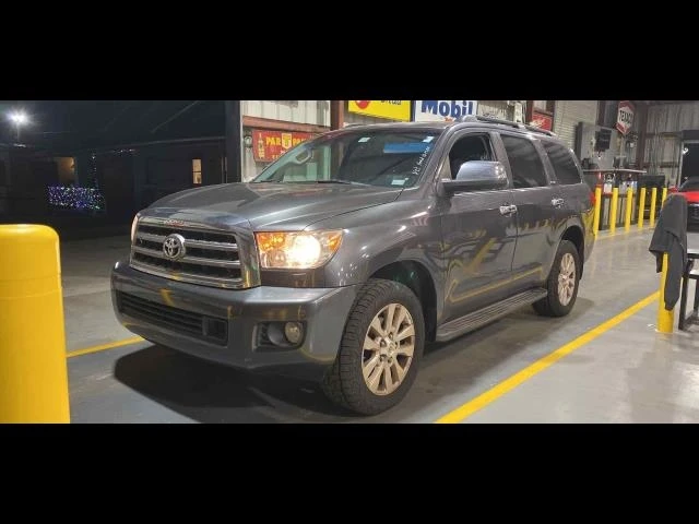 Toyota Sequoia Platinum 4x4 5.7L* КРАЙНА ЦЕНА* , снимка 2 - Автомобили и джипове - 48471419