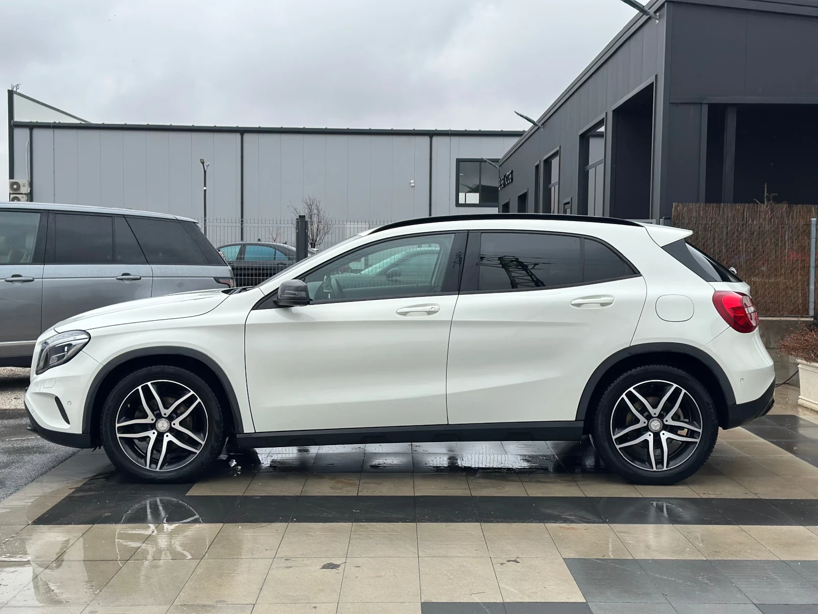 Mercedes-Benz GLA 200 * 4Matic* 2.2* СЕРВИЗНА ИСТОРИЯ*  - изображение 6