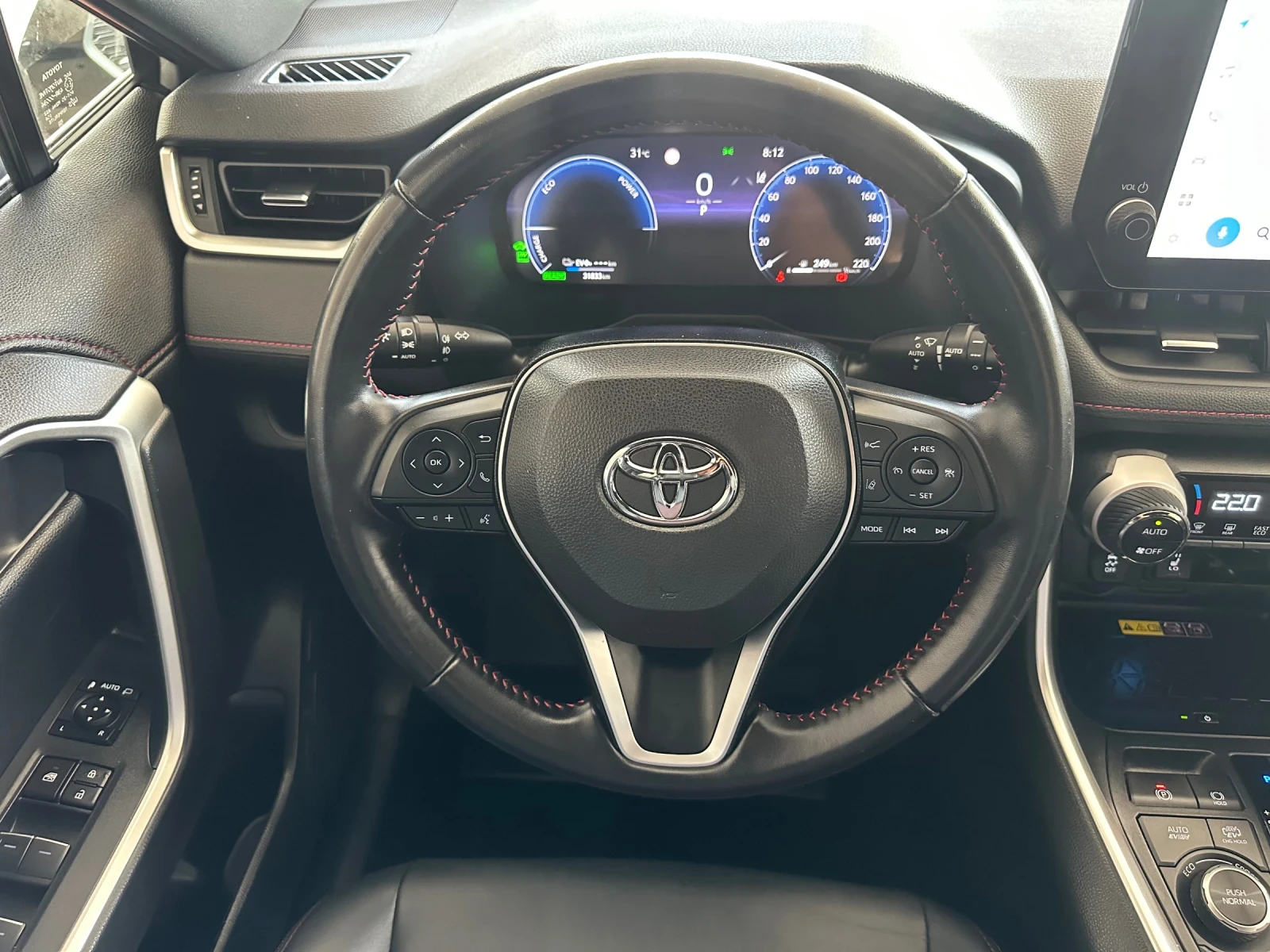 Toyota Rav4 Plug-In* AWD - изображение 10