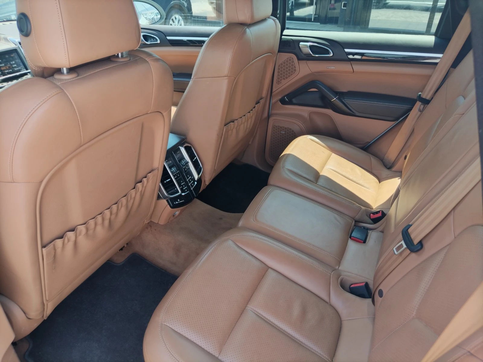 Porsche Cayenne 3.0 V6 240�.�. AWD Tiptronic S | Mobile.bg � ����������� 12