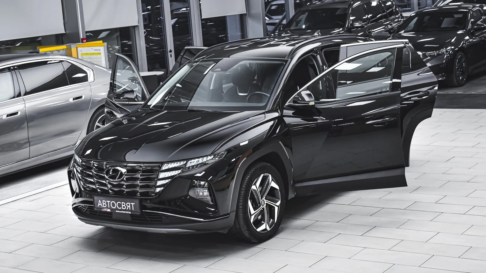 Hyundai Tucson 1.6 T-GDi PREMIUM Plug-in Hybrid 4x4 Automatic | Mobile.bg   1