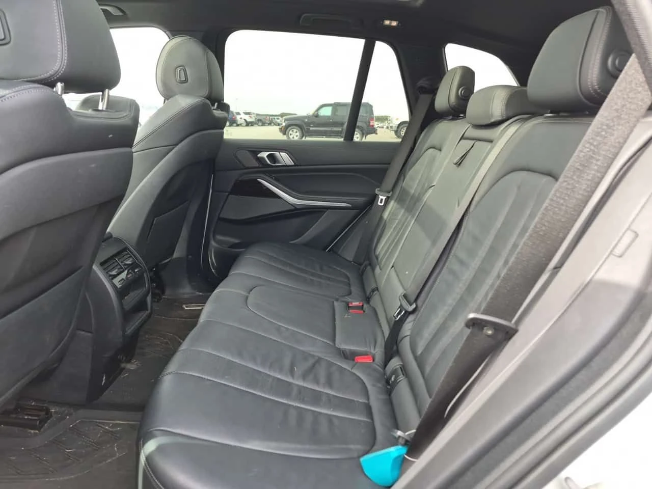 BMW X5 xDrive40i | ПАНО | H/K | АМБИЕНТ | CARFAX, снимка 12 - Автомобили и джипове - 53954850