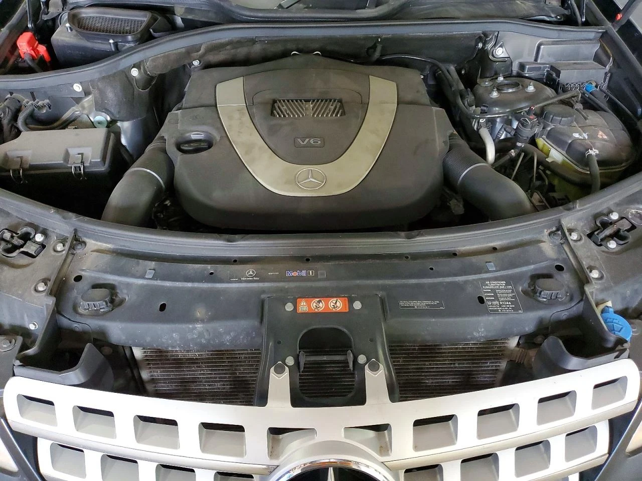 Mercedes-Benz ML 350 350 4MATIC* РЕАЛНИ КМ, снимка 12 - Автомобили и джипове - 54082917