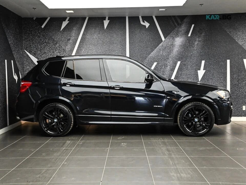 BMW X3 xDrive35i * M-Sport * АвтоКредит* (ЦЕНА ДО БГ), снимка 2 - Автомобили и джипове - 54754432