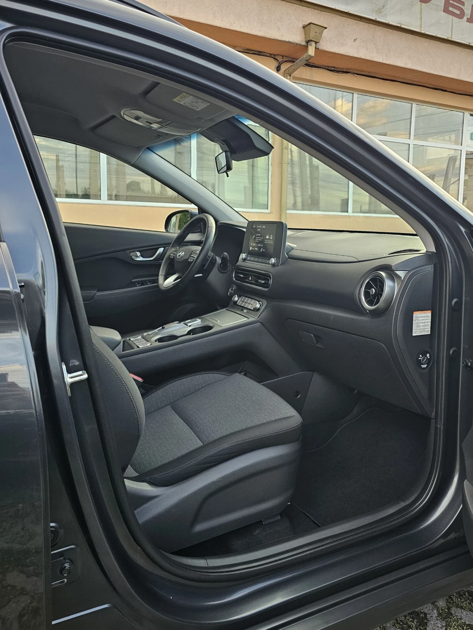 Hyundai Kona 64kWh Facelift 100% SOH ���������� ������� Keyless | Mobile.bg � ����������� 9