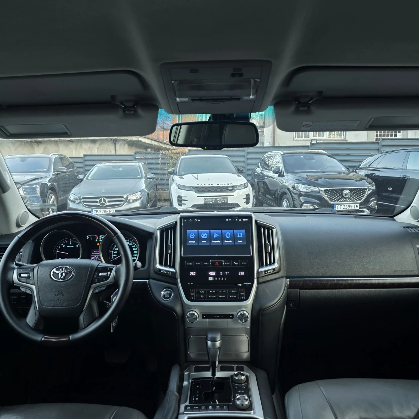 Toyota Land cruiser 200/4.5D/Face 2016/Бартер, снимка 8 - Автомобили и джипове - 54844226
