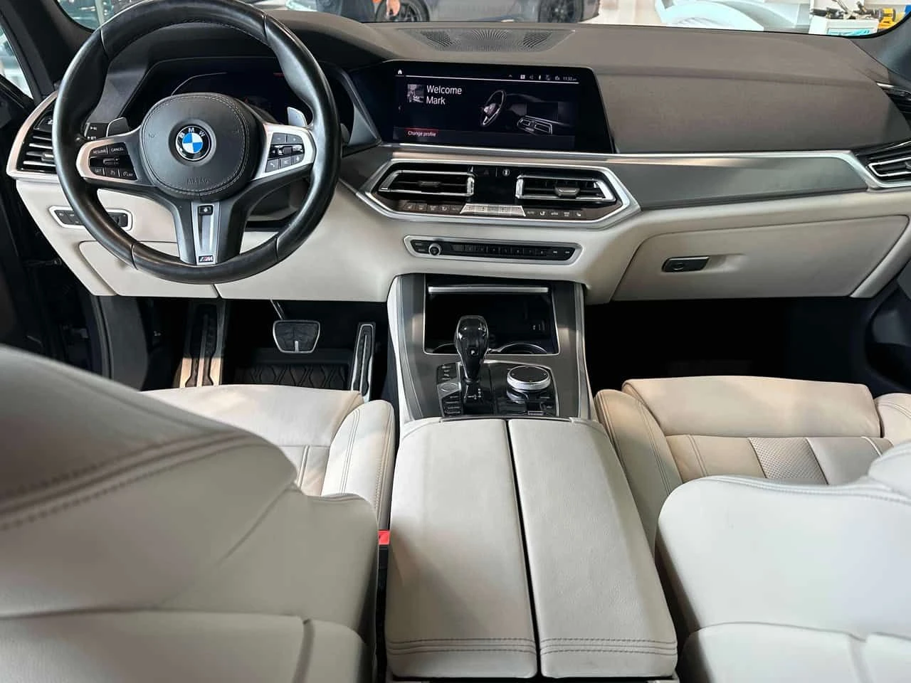 BMW X5 xDrive40i * M SPORT * H/K * ВЪЗДУХ * 360 * ПАНО , снимка 9 - Автомобили и джипове - 54906350