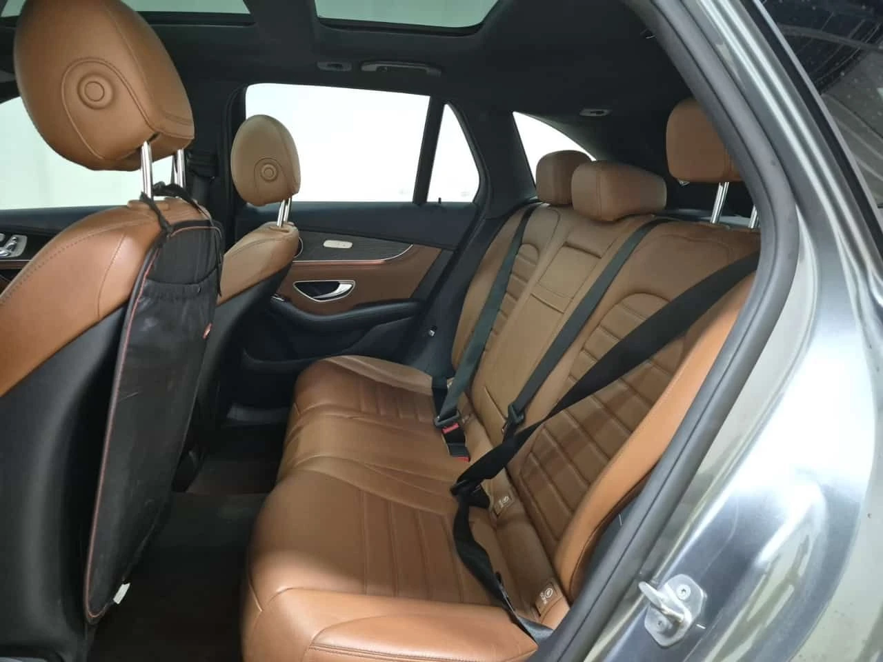 Mercedes-Benz GLC 300 АВТОКРЕДИТ * ДИСТРОНИК * 360 * ПАНОРАМА * ПОДГРЕВ , снимка 9 - Автомобили и джипове - 54906874