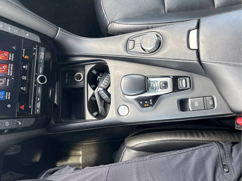 Infiniti QX50 LUXE I-LINE* CARFAX* ОПЦИЯ ЗА ФИНАНСИРАНЕ* , снимка 12 - Автомобили и джипове - 54971003