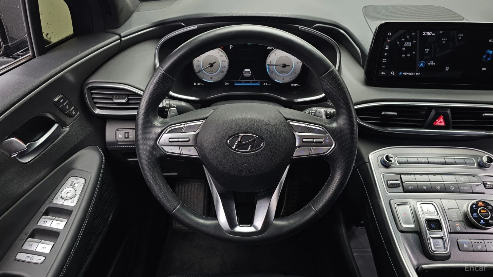 Hyundai Santa fe 2.2d* 4WD* CALLIGRAPHY* ПОДГРЕВ* ОБДУХВАНЕ* 360* H, снимка 12 - Автомобили и джипове - 55491982