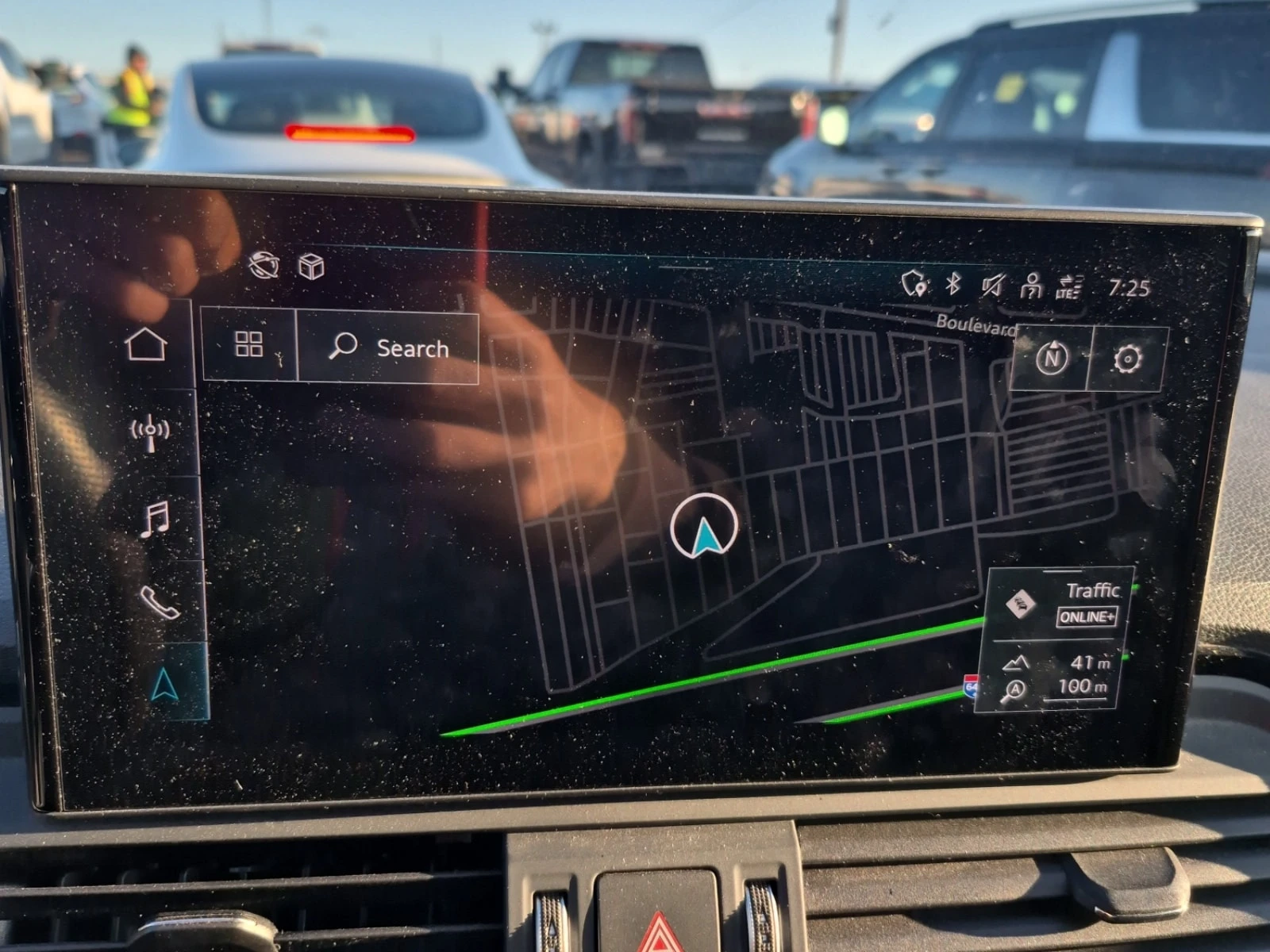 Audi Q5 * TECHNIK * MATRIX* DIS* ОБУХ* ДВА КЛЮЧА* , снимка 11 - Автомобили и джипове - 56082200
