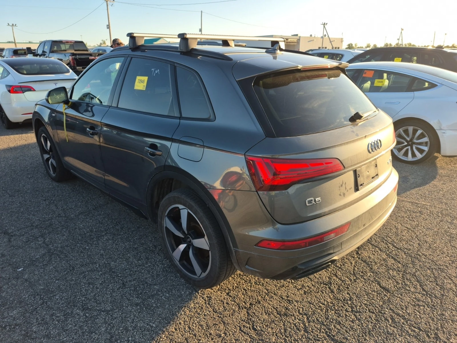 Audi Q5 * TECHNIK * MATRIX* DIS* ОБУХ* ДВА КЛЮЧА* , снимка 4 - Автомобили и джипове - 56082200