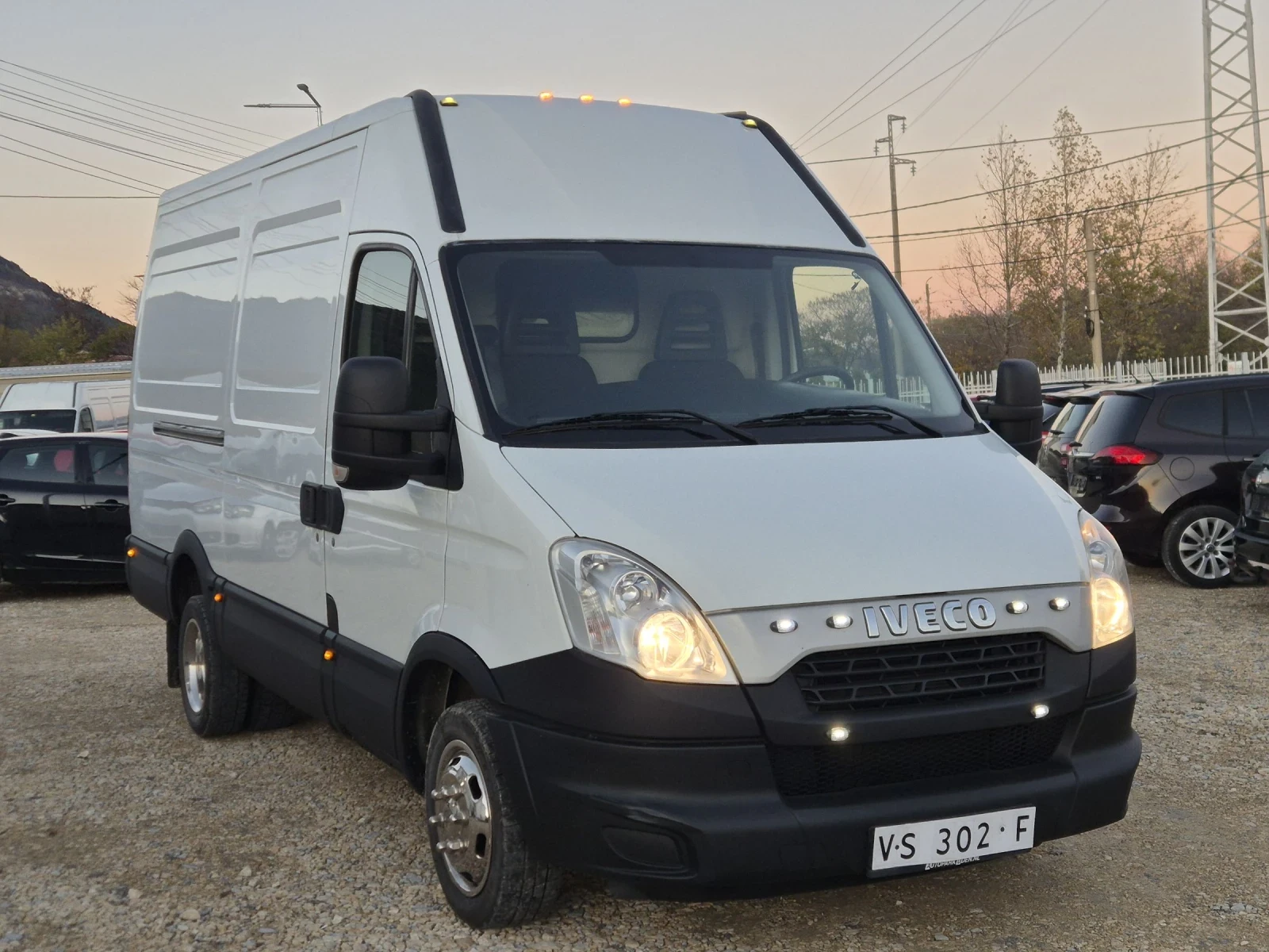 Iveco Daily 35C13 V 330 H3  3500KG  | Mobile.bg   1