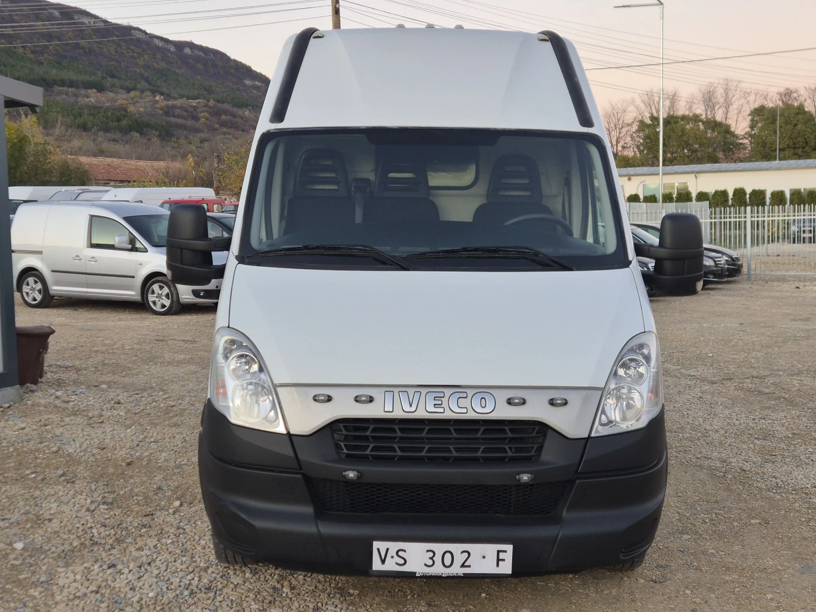 Iveco Daily 35C13 V 330 H3  3500KG  - изображение 3