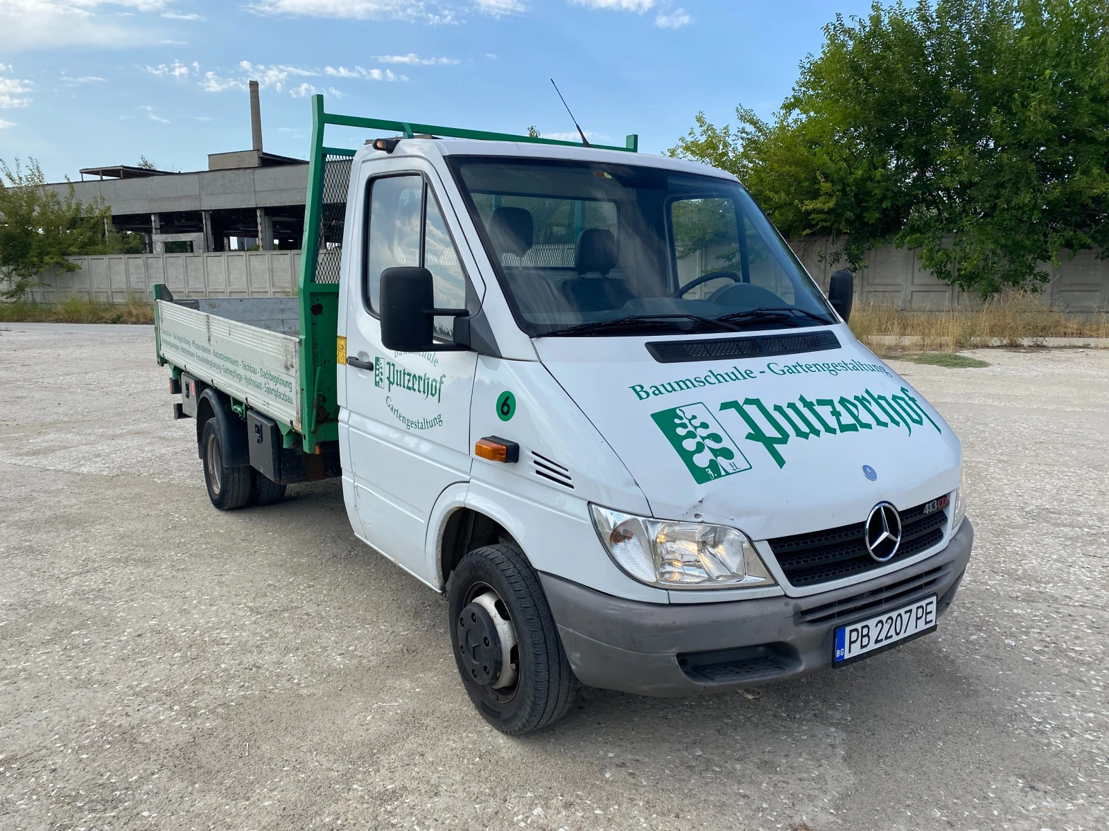 Mercedes-Benz Sprinter 413 2.2CDI, снимка 2 - Бусове и автобуси - 56087811
