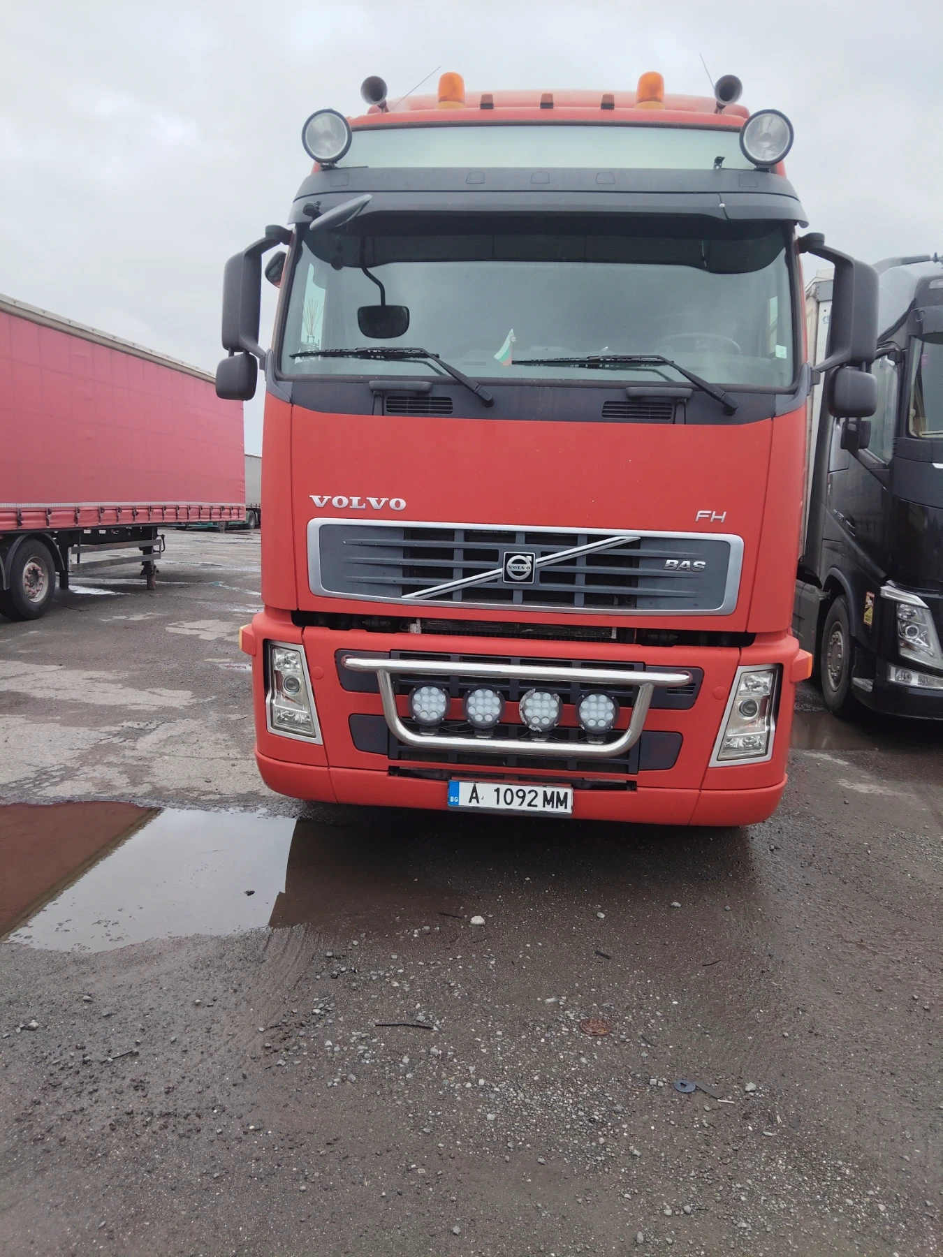 Volvo Fh Fh, снимка 3 - Камиони - 54641663