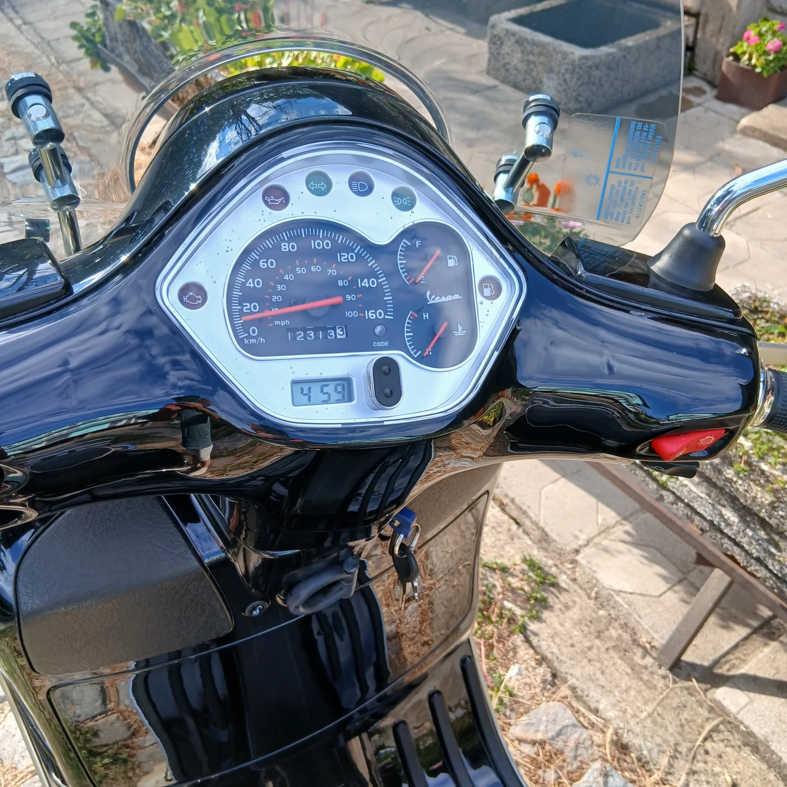 Vespa GTS 125, снимка 5 - Мотоциклети и мототехника - 56154896