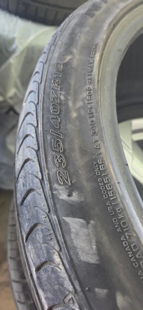 Гуми Летни 235/40R19, снимка 2