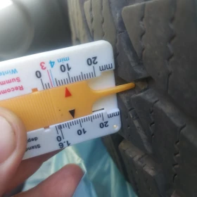 Гуми Зимни 195/60R16, снимка 10