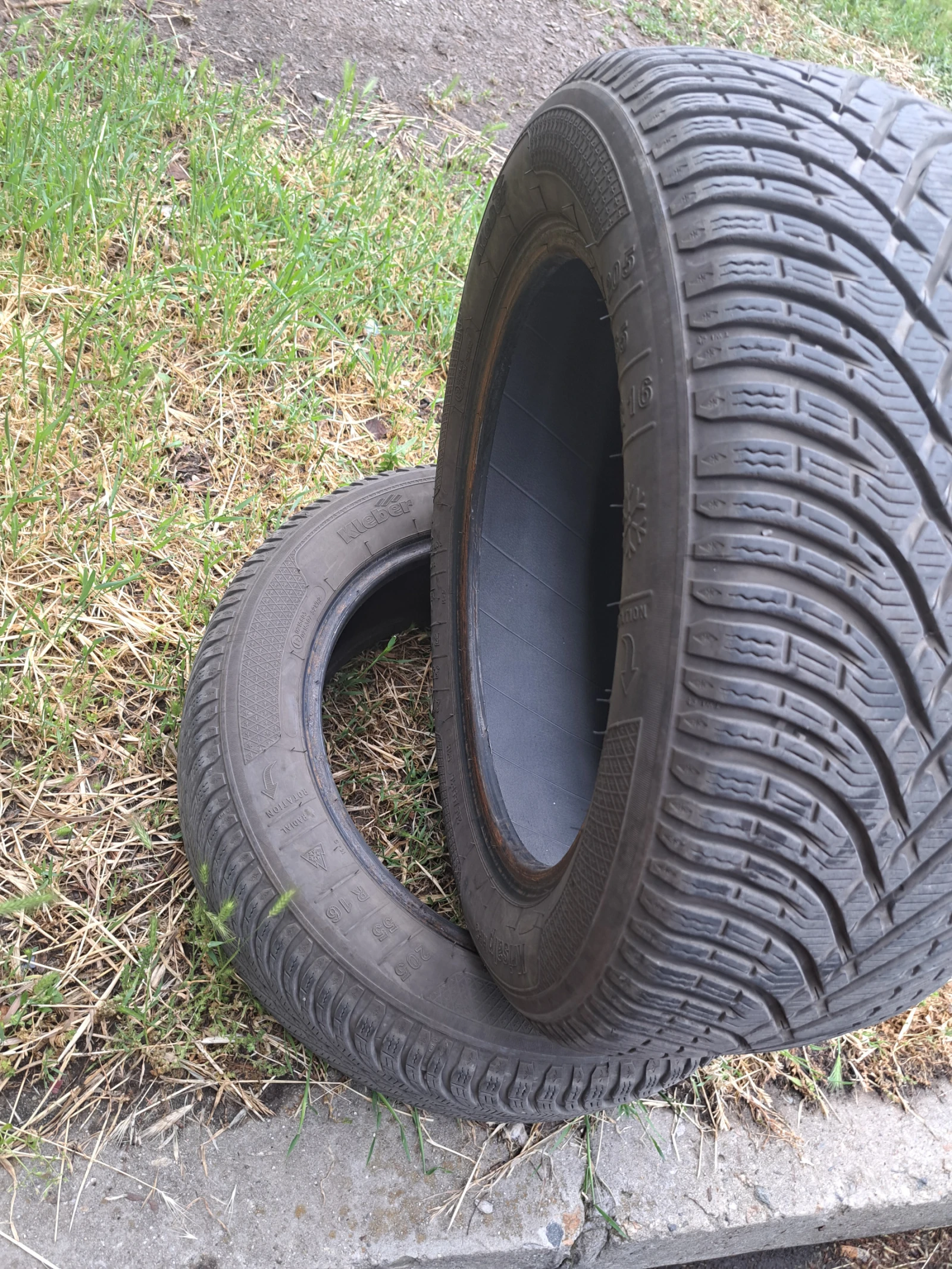 Гуми Зимни 205/55R16, снимка 8 - Гуми и джанти - 55749350