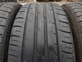 Гуми Летни 205/40R17, снимка 2 - Гуми и джанти - 44273077