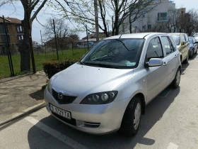 Mazda 2 DY, снимка 1