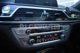 BMW 730 d xDrive/FULL/DISTRONIC/HEAD-UP/ОБДУХ/, снимка 12