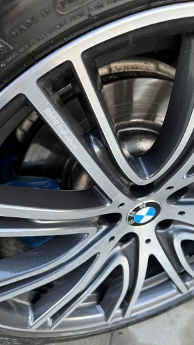 BMW 550 M550i xDrive, снимка 8 - Автомобили и джипове - 44555031