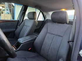 Mercedes-Benz E 200, снимка 10