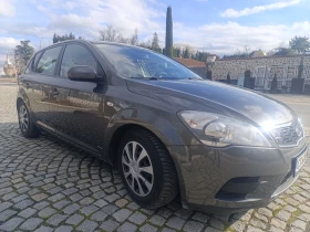 Kia Ceed 1.6CRDI - 4200 € / 8214.49 лв. - 92975613 3
